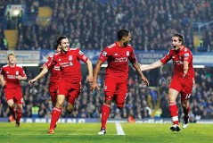 杀人诛心！比赛尾声阶段曼城球迷高唱：早上就下课